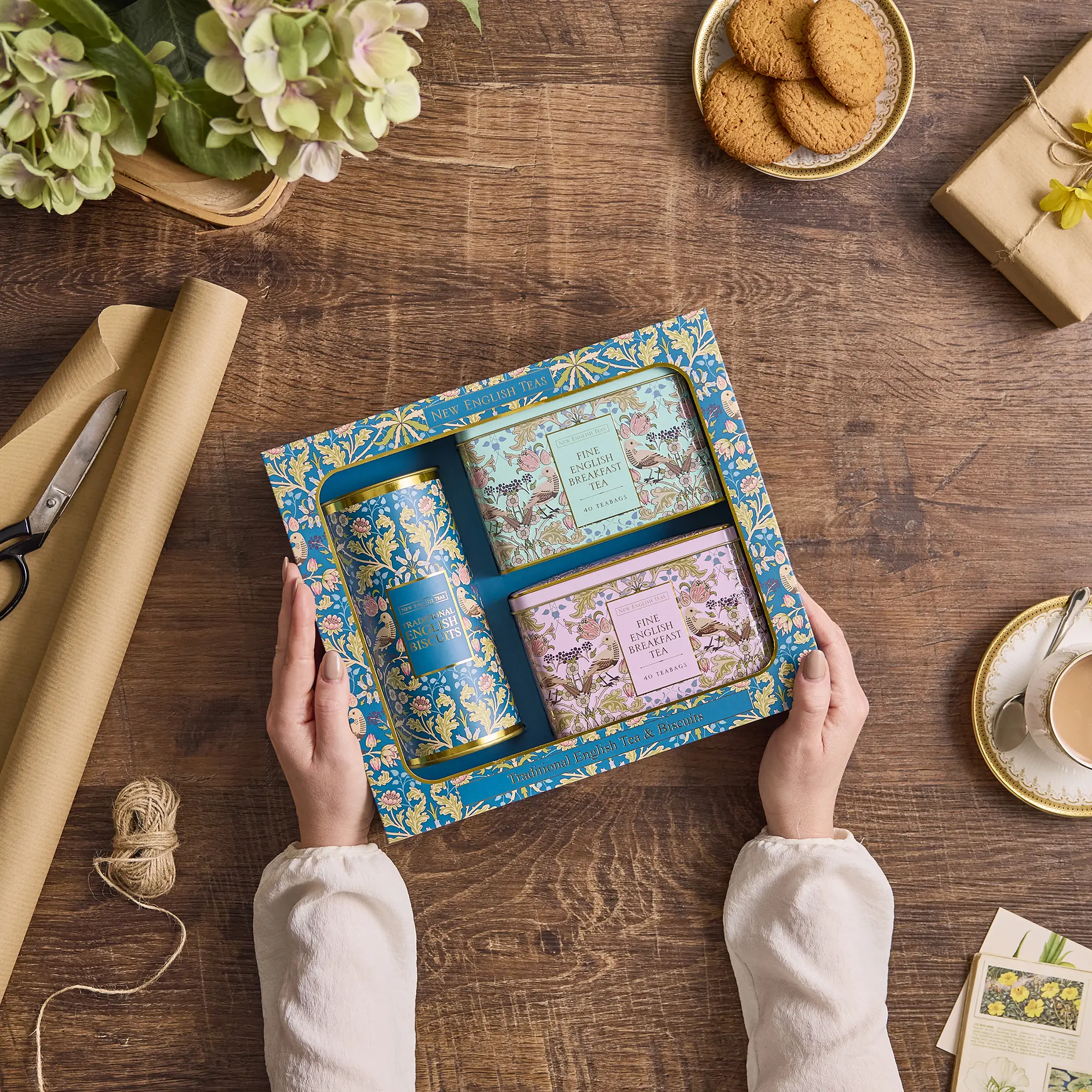 Tea & Biscuits Gift Set - Image 6