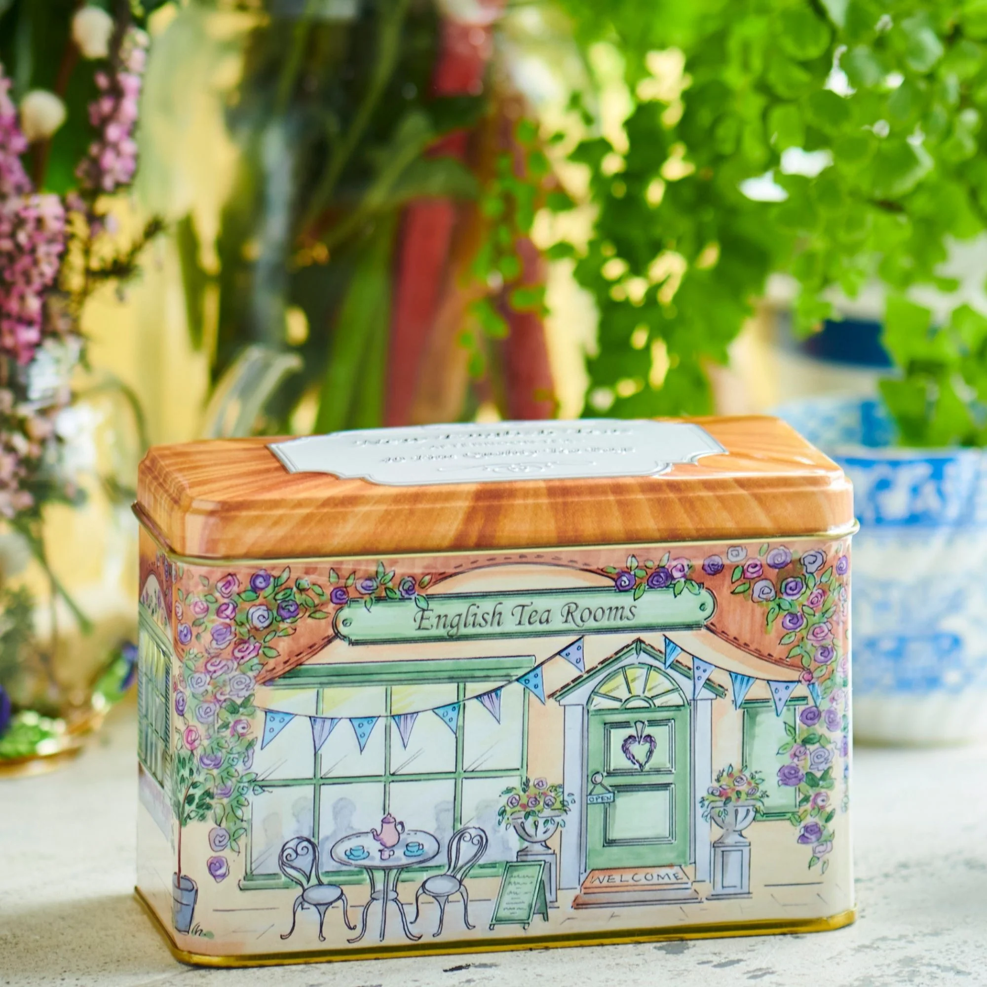 Vintage Village Classic Tea Tin